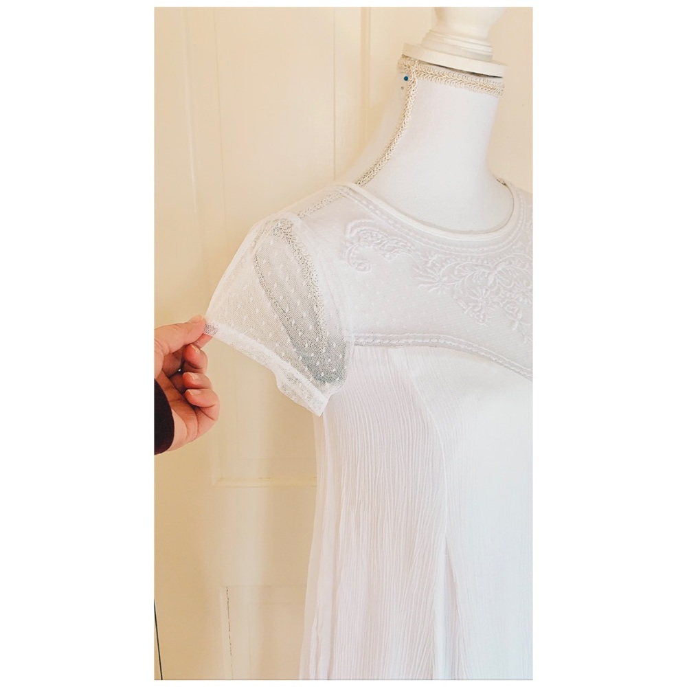 Francesca's Collections | White Short Sleeve Dress - Picture 4 of 8
